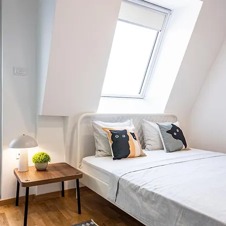 Modern Bright Studio-Free Private Parking-Fast Wi-Fi Нови Сад Екстериор снимка