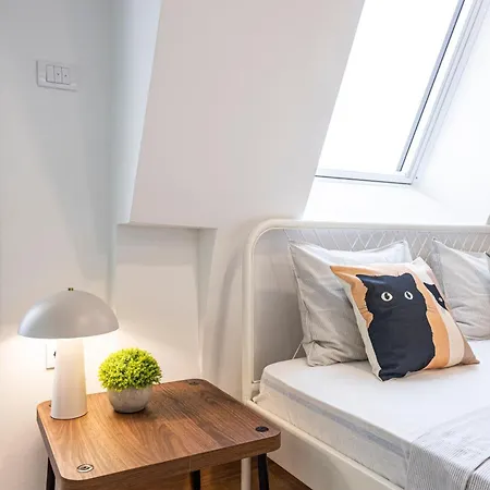 Modern Bright Studio-Free Private Parking-Fast Wi-Fi Нови Сад Екстериор снимка